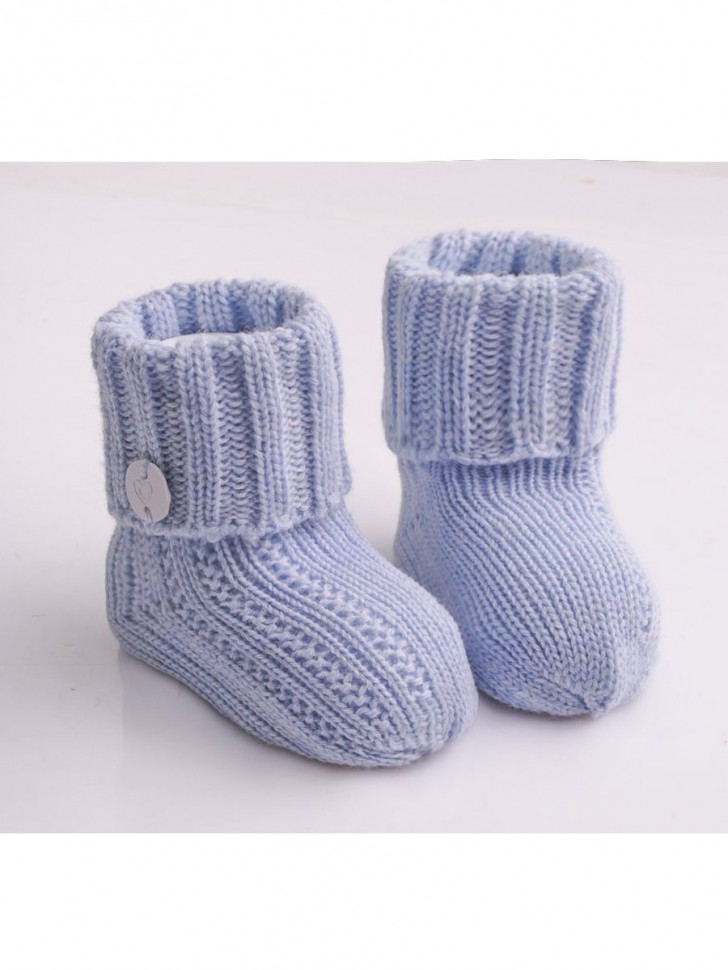 Носочки на 10 лет. Носки детские вязаные. Вязаные носочки для малышей. Теплые вязаные носки. Носки для новорожденных спицами.