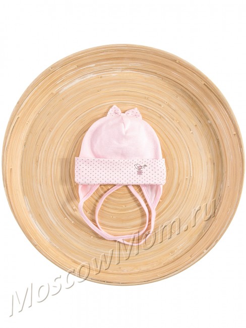 Розовая шапочка с бантиком и отворотом