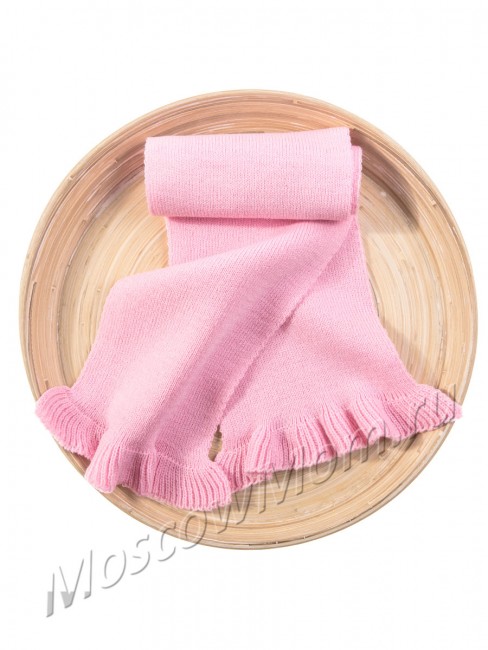 розовый шарфик для девочки с рюшами