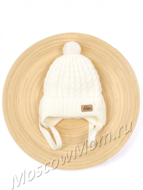 молочного цвета шапочка молочного цвета шапочка
